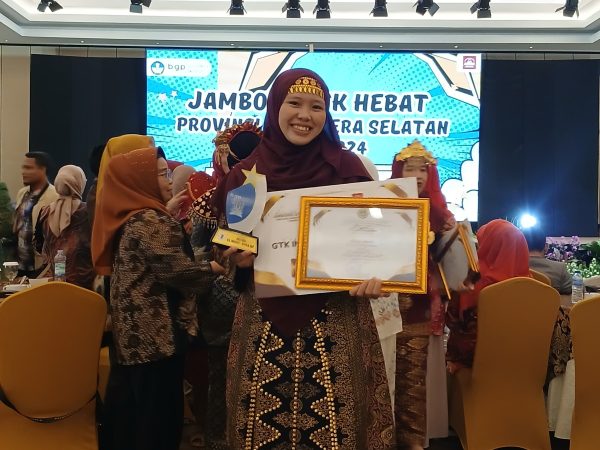 KEPALA SMP IT ROBBANI JUARA II JAMBORE GTK HEBAT 2024